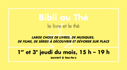 Une tasse de thé fumante